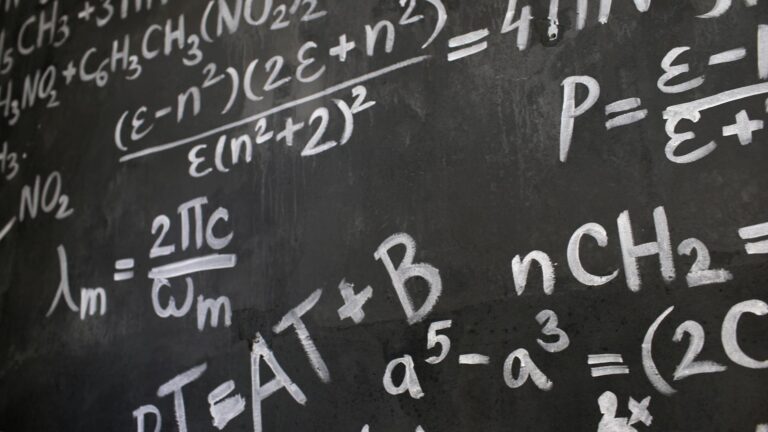 5 Essential Online Calculators for Solving Advanced Algebra Problems