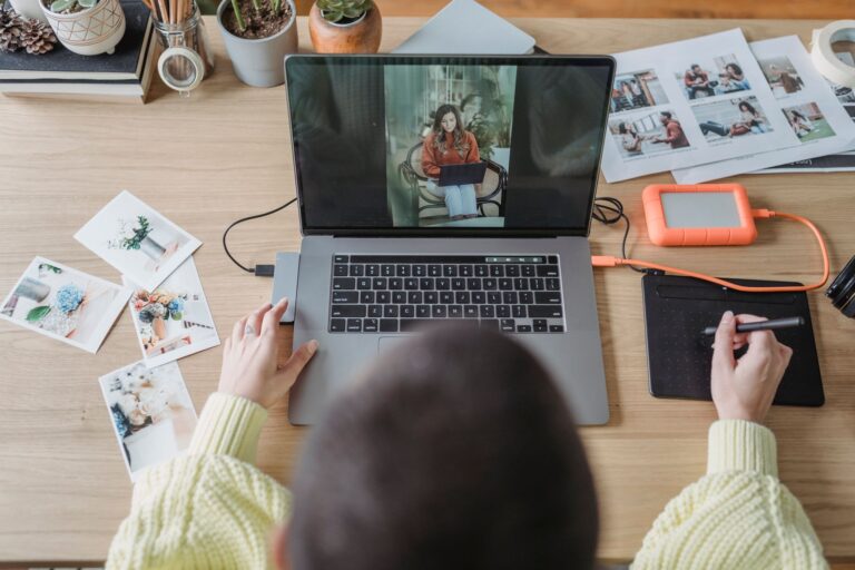 Google Photos: Edit, Organize, Search, and Backup Your Photos