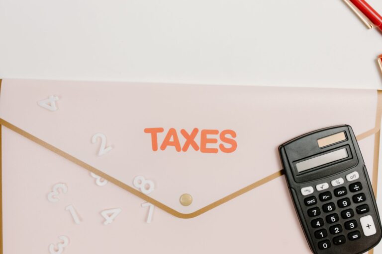 Tax Bracket Calculator 2026: Find Your Effective Tax Rate - CalcVortex