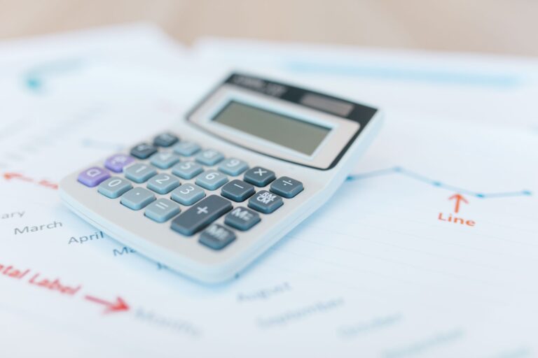 How a Small Etsy Shop Saved $3,500 Annually with a Dimensional Weight Calculator - CalcVortex